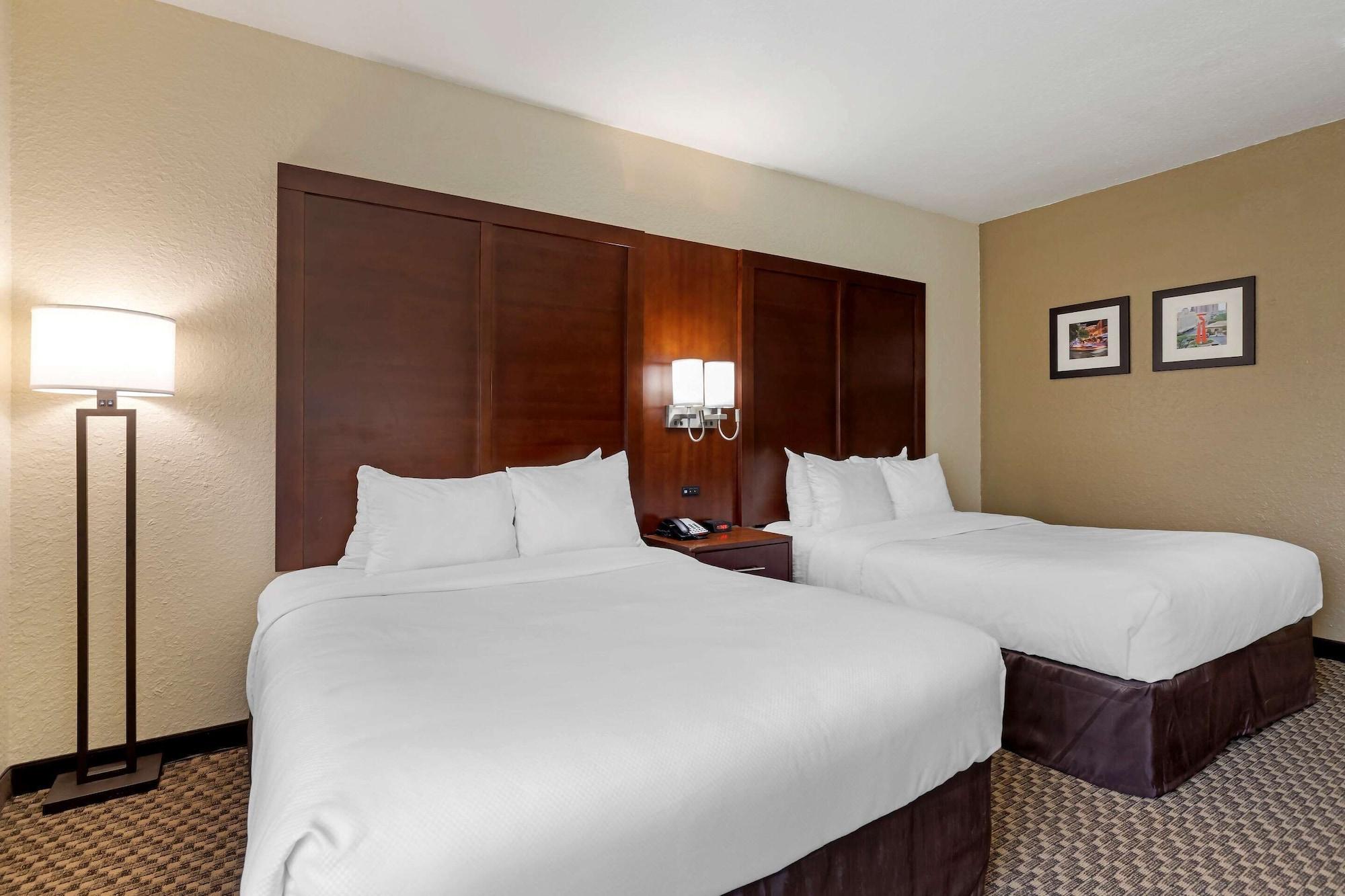 Comfort Inn & Suites Near Six Flags & Medical Center San Antonio Exterior foto